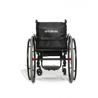 Cadeira em Carbono M6